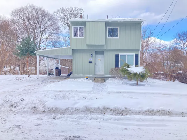 $172,900 | 202 Fisher Avenue, Pontiac, MI 48341