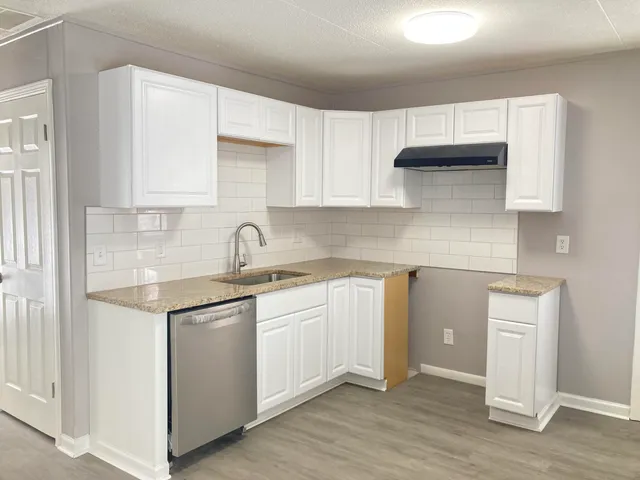 $172,900 | 202 Fisher Avenue, Pontiac, MI 48341