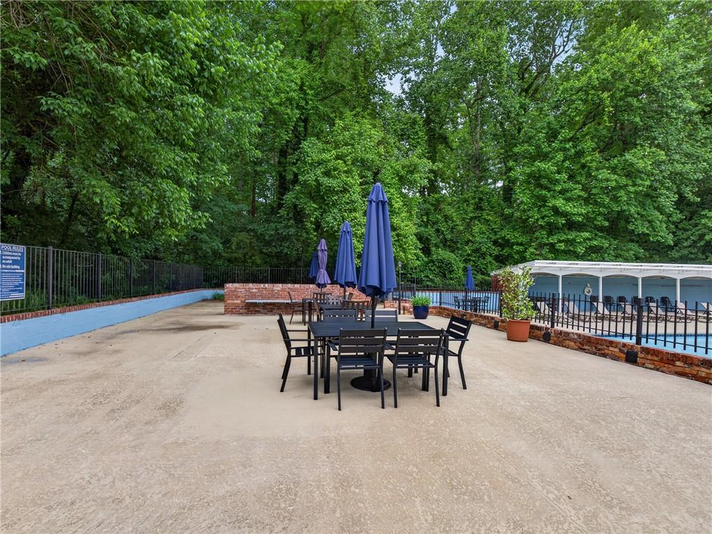 3091 Colonial Way, Unit H4 Atlanta, GA 30341 - Photo 8 of 12