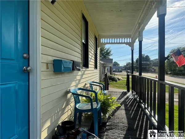 $125,000 | 218 West Main Street, Pomfret, NY 14063