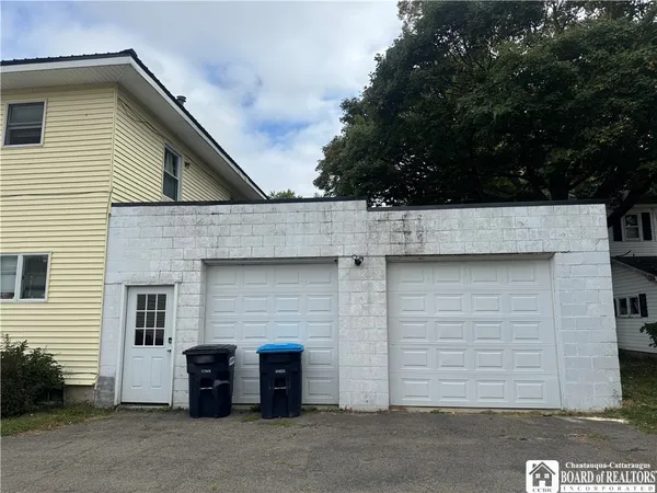 $125,000 | 218 West Main Street, Pomfret, NY 14063