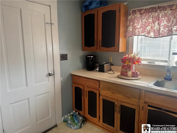 $125,000 | 218 West Main Street, Pomfret, NY 14063