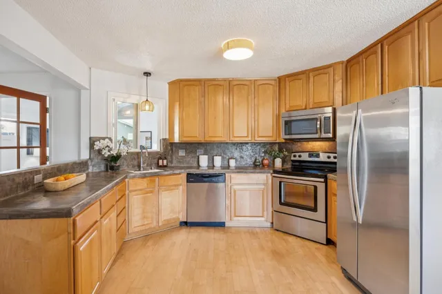 $1,495,000 | 1557 Mizzen Lane, Half Moon Bay, CA 94019