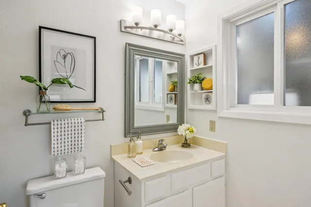 $1,495,000 | 1557 Mizzen Lane, Half Moon Bay, CA 94019