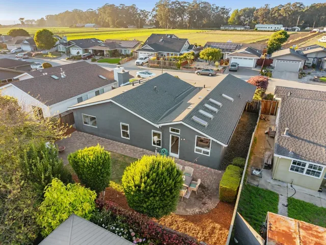 $1,495,000 | 1557 Mizzen Lane, Half Moon Bay, CA 94019