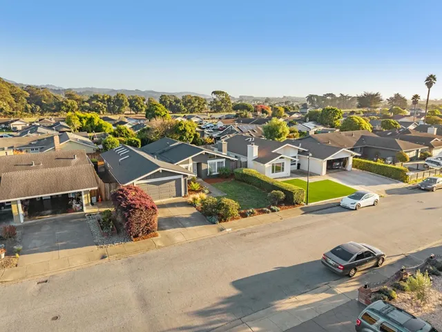 $1,495,000 | 1557 Mizzen Lane, Half Moon Bay, CA 94019