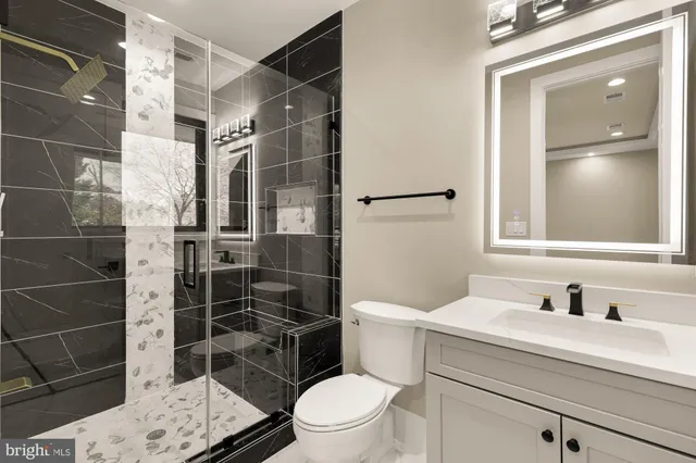 $2,999,999 | 6935 Southridge Drive, McLean, VA 22101