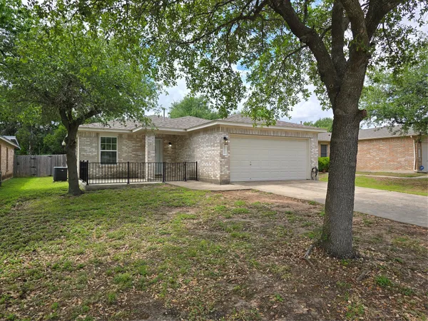 $1,700 | 2011 Garrison Drive, Leander, TX 78641