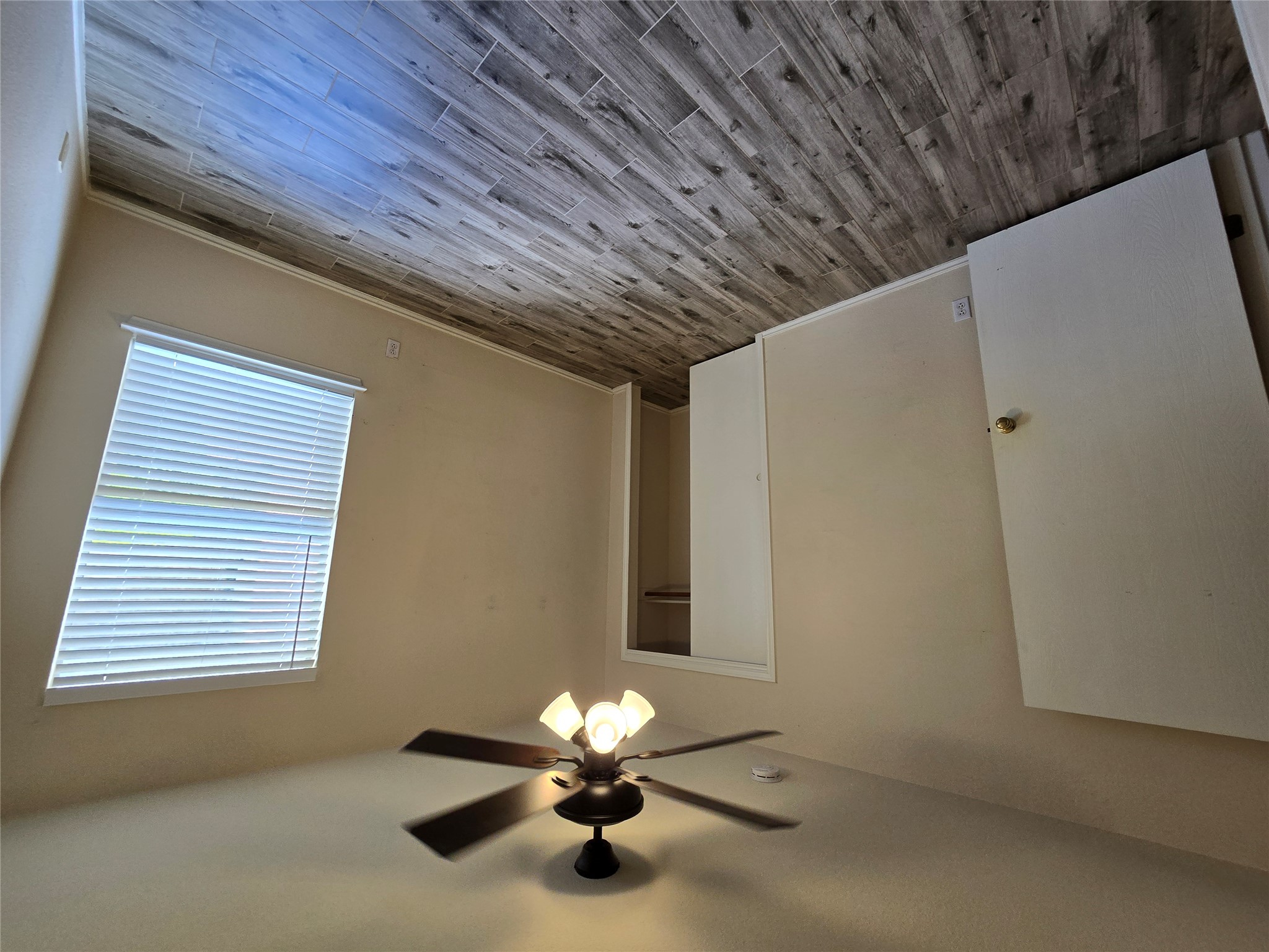 2011 Garrison Drive Leander, TX 78641 - Photo 18 of 23 Bedroom 2