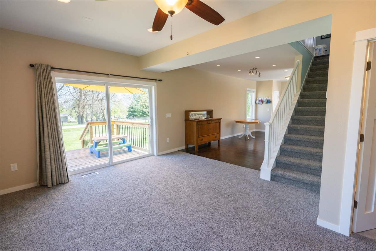388 Jefferson Street Kalona, IA 52247 - Photo 13 of 48 Gallery Image 13