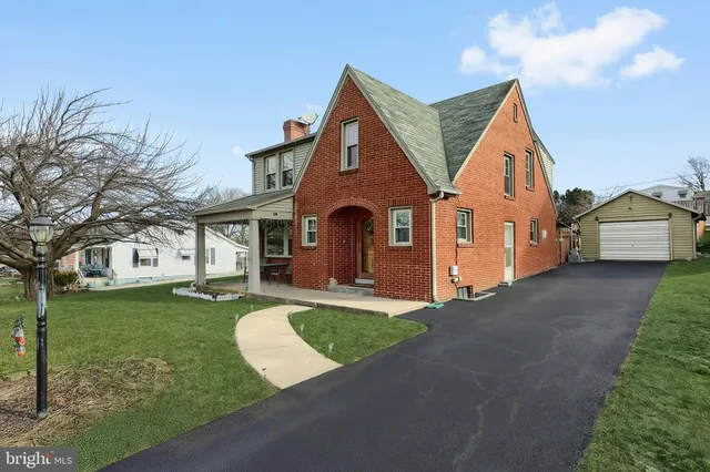 $249,900 | 3069 North George Street, York, PA 17406