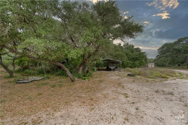 $949,000 | 498 County Road 406, Falfurrias, TX 78355
