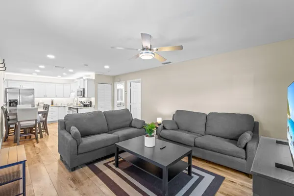 $1,500 | 13155 Southfields Road, Wellington, FL 33414