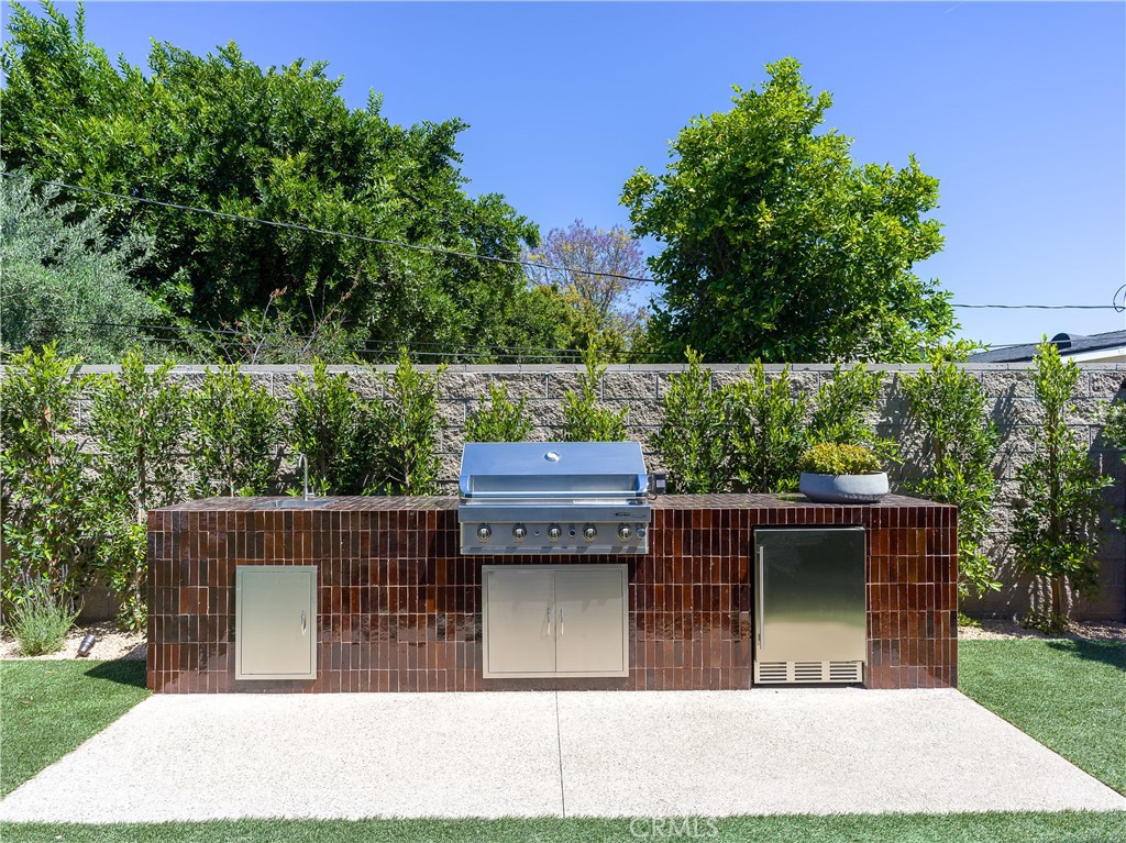 5421 Bothwell Road Tarzana, CA 91356 - Photo 112 of 145