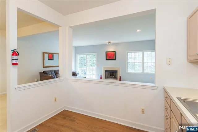 $689,000 | 91 Rhyan Drive, Unit 91, Parsippany, NJ 07054