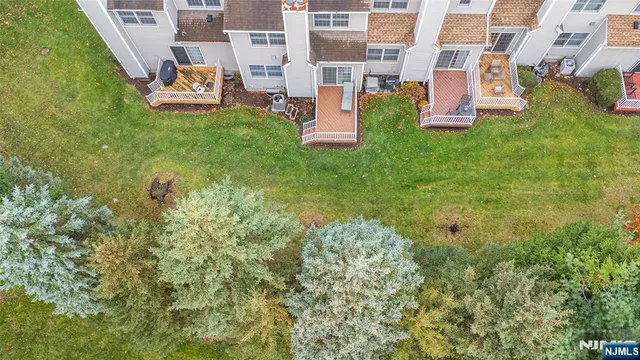 $689,000 | 91 Rhyan Drive, Unit 91, Parsippany, NJ 07054