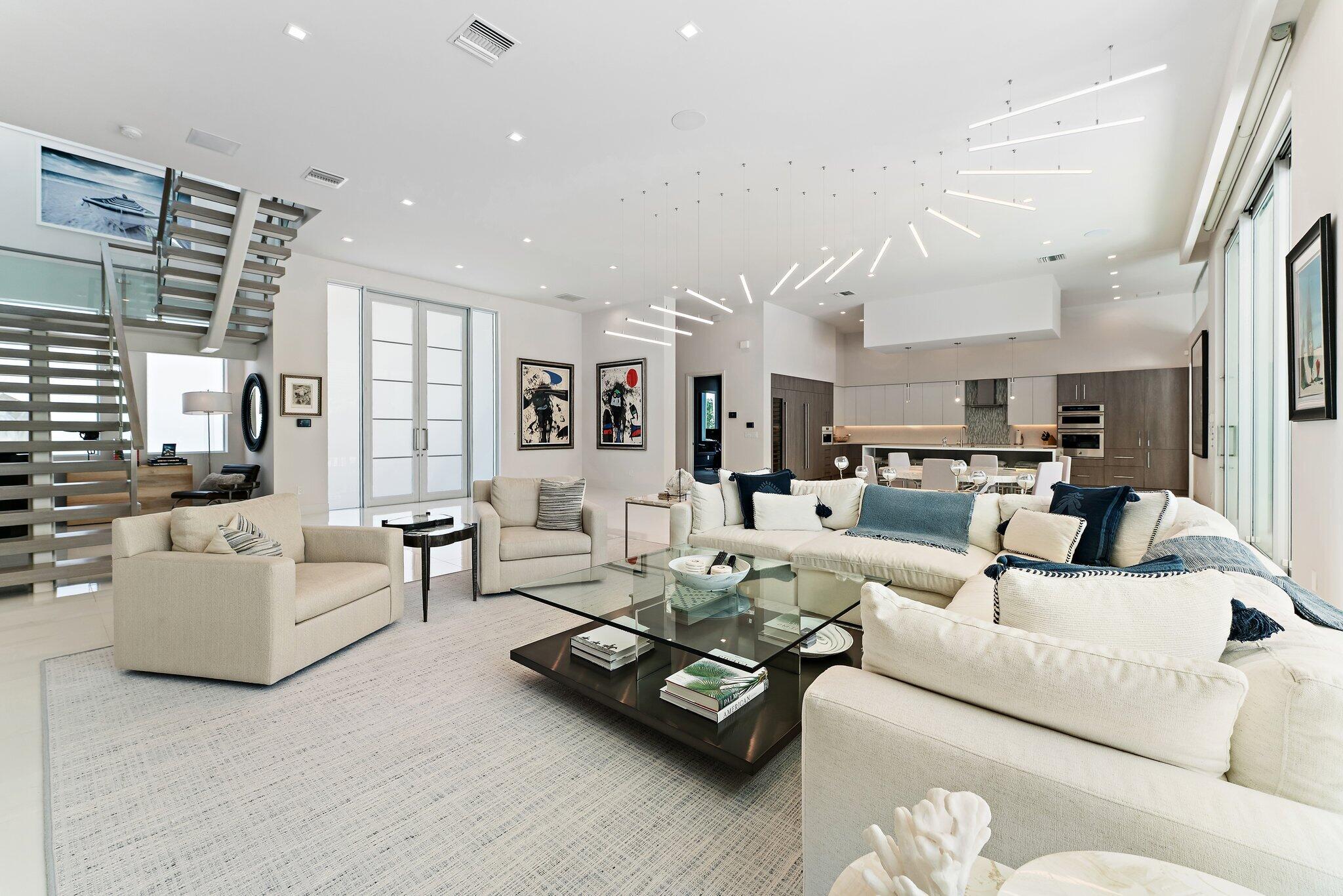 2162 Radnor Road North Palm Beach, FL 33408 - Photo 8 of 71 Great Room