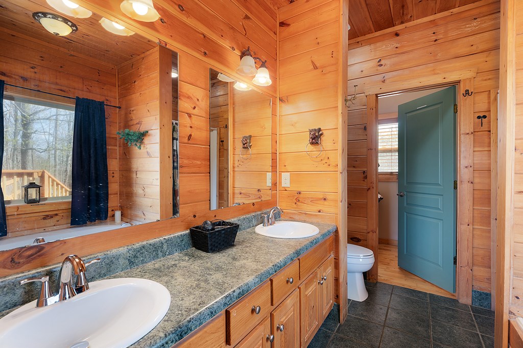 14 Honeysuckle Way Ellijay, GA 30540 - Photo 38 of 69