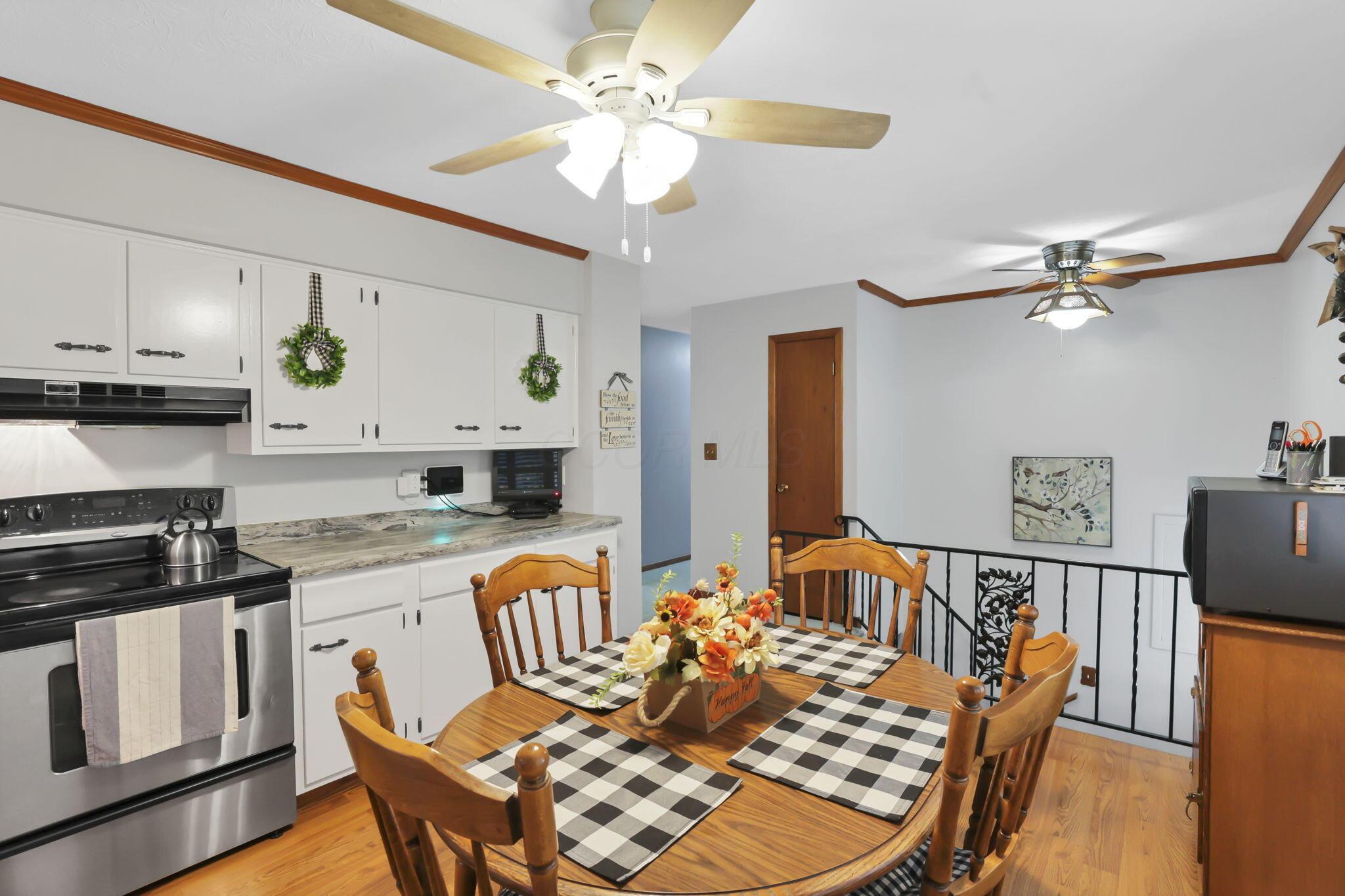 1248 Gresham Road Columbus, OH 43204 - Photo 7 of 35 22-web-or-mls-011A8443
