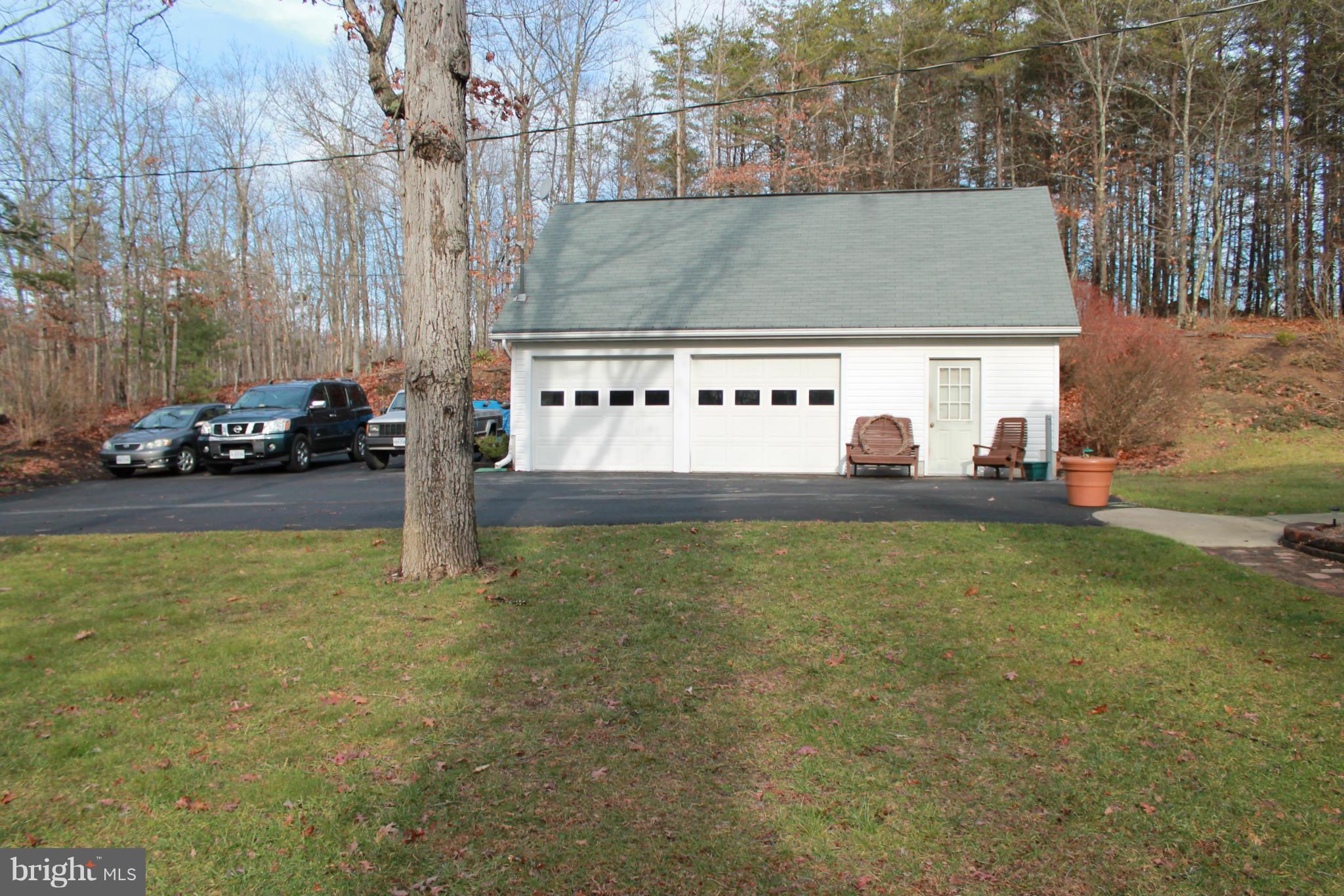 1704 Chestnut Grove Road Winchester, VA 22603 - Photo 3 of 30 Exterior (General)