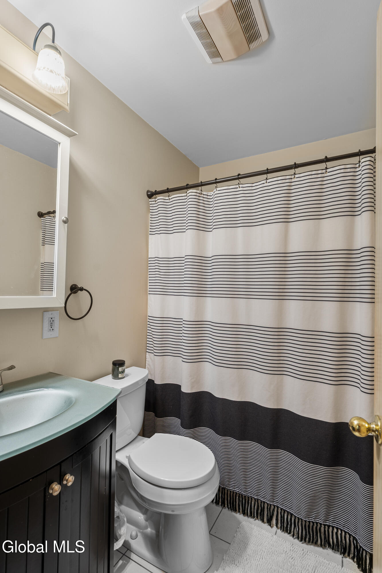 70 Island View Road Cohoes, NY 12047 - Photo 28 of 37 Bathroom