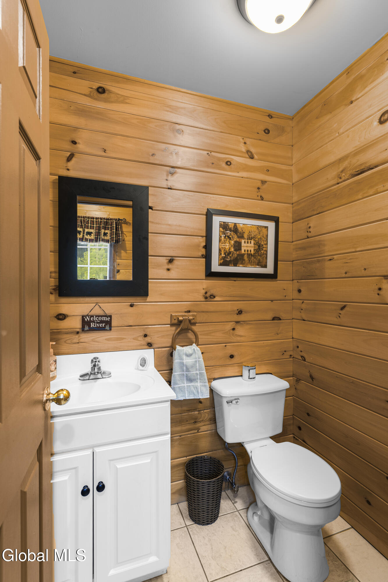 70 Island View Road Cohoes, NY 12047 - Photo 34 of 37 1st floor bath