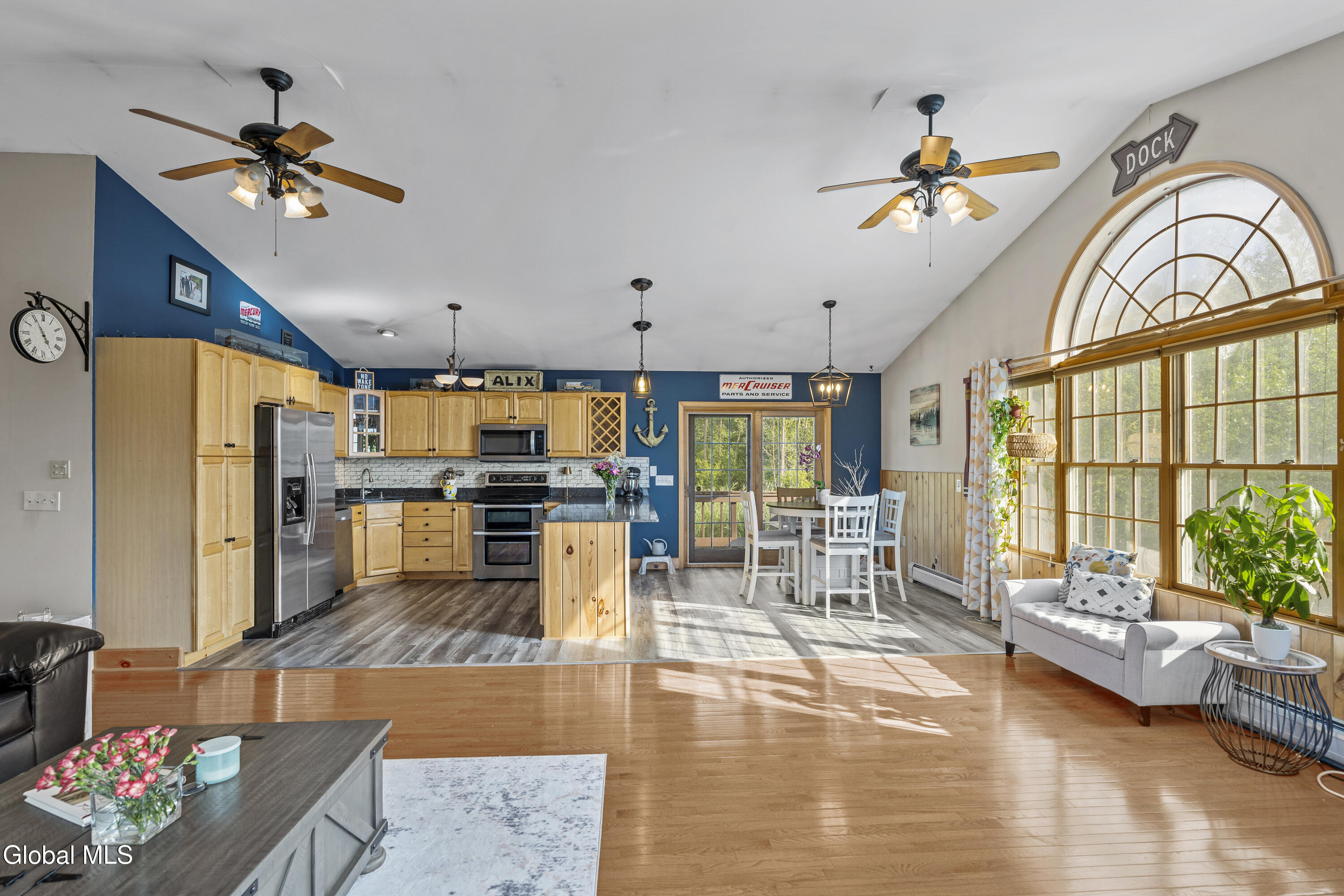 70 Island View Road Cohoes, NY 12047 - Photo 4 of 37 Kitchen/DR