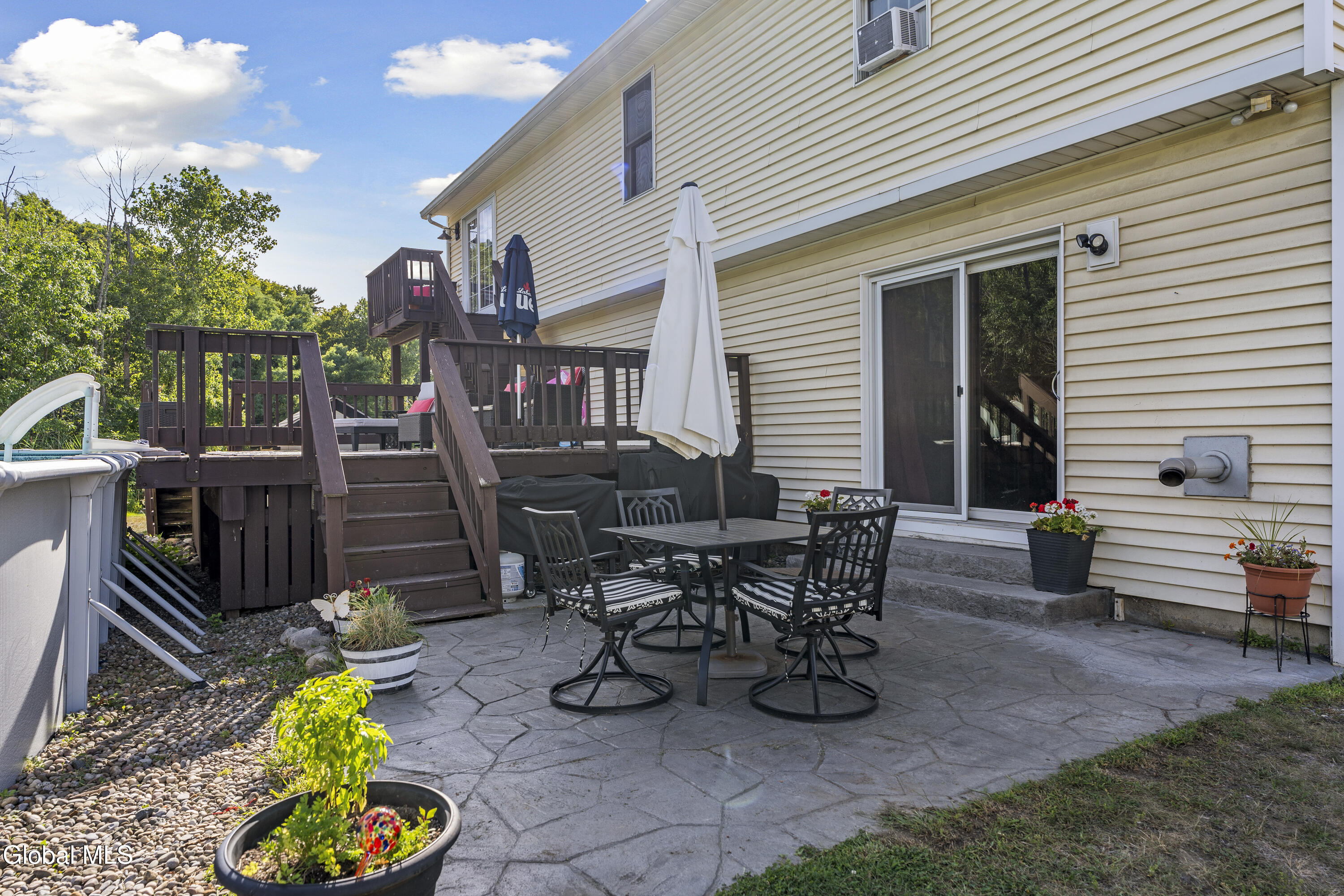 70 Island View Road Cohoes, NY 12047 - Photo 9 of 37 Patio