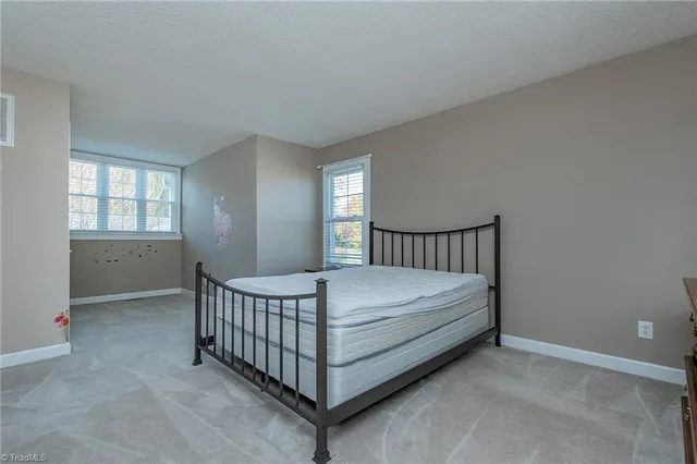 $2,100 | 101 St Charles Court, Kernersville, NC 27284