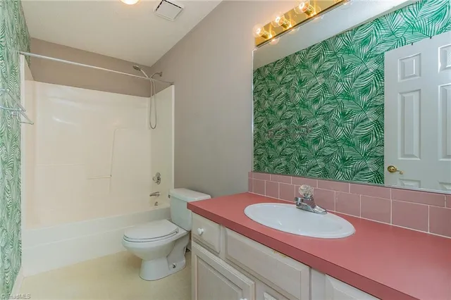 $2,100 | 101 St Charles Court, Kernersville, NC 27284