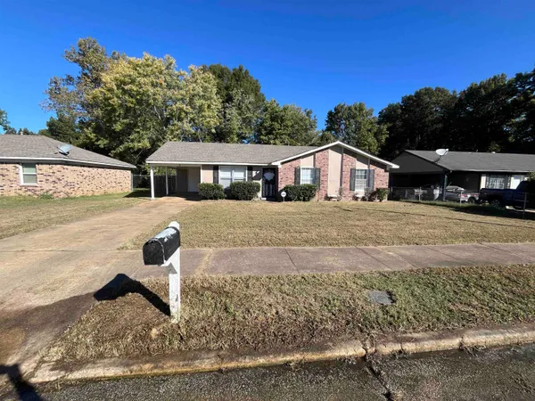 $119,900 | 8 East Paxton Lane, Memphis, TN 38109