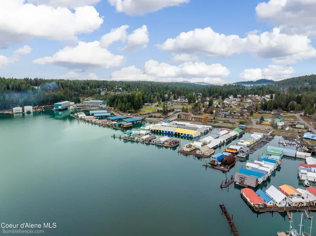 $395,000 | 18958 East Scenic Bay Drive, Bayview, ID 83803