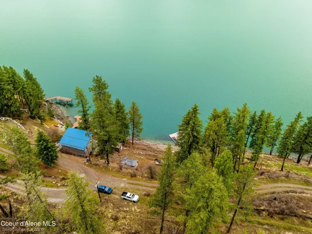 $395,000 | 18958 East Scenic Bay Drive, Bayview, ID 83803