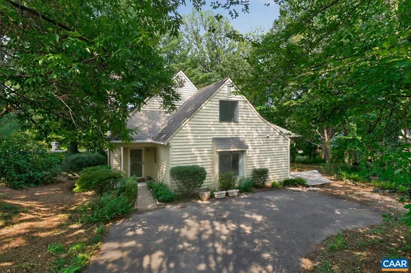 $500,000 | 1249 Gristmill Drive, Charlottesville, VA 22902