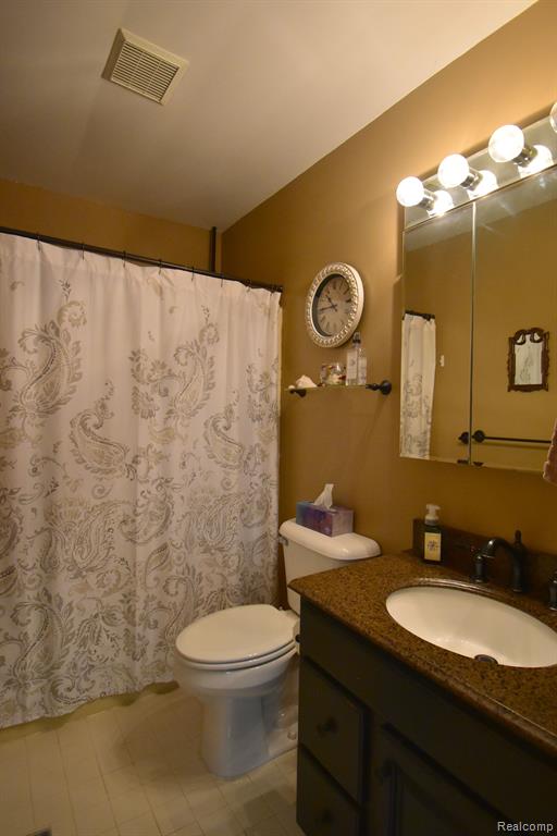 10625 Monticello Road Pinckney, MI 48169 - Photo 9 of 10