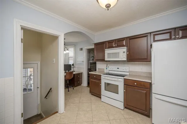 $265,000 | 1475 St Catherine Street, Florissant, MO 63033