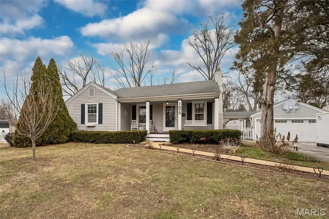 $265,000 | 1475 St Catherine Street, Florissant, MO 63033
