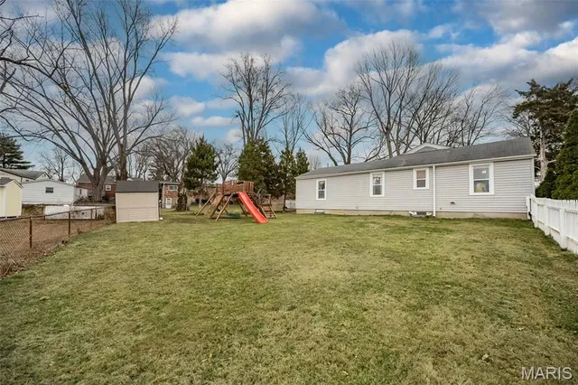 $265,000 | 1475 St Catherine Street, Florissant, MO 63033