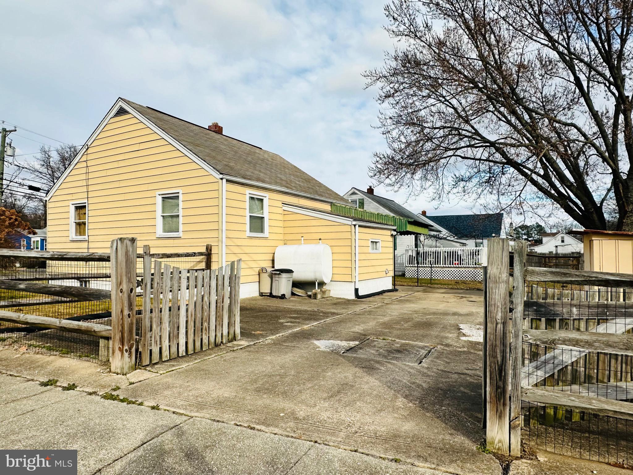 1713 Middleborough Road Essex, MD 21221 - Photo 15 of 20 Gallery Image 15