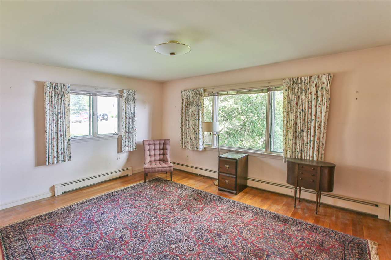 134 Whipple Road Kittery, ME 03904 - Photo 14 of 15 Gallery Image 14