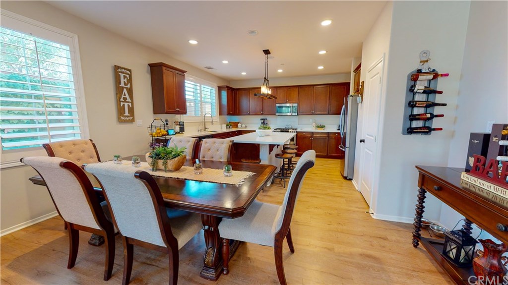 3425 Pine Ridge Loop Ontario, CA 91761 - Photo 3 of 17 Gallery Image 3