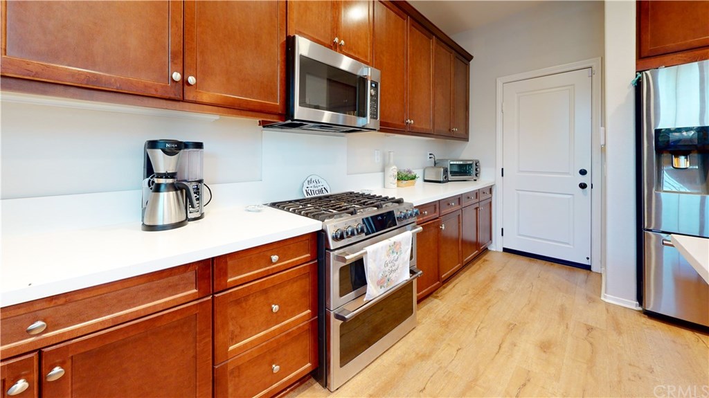 3425 Pine Ridge Loop Ontario, CA 91761 - Photo 5 of 17 Gallery Image 5