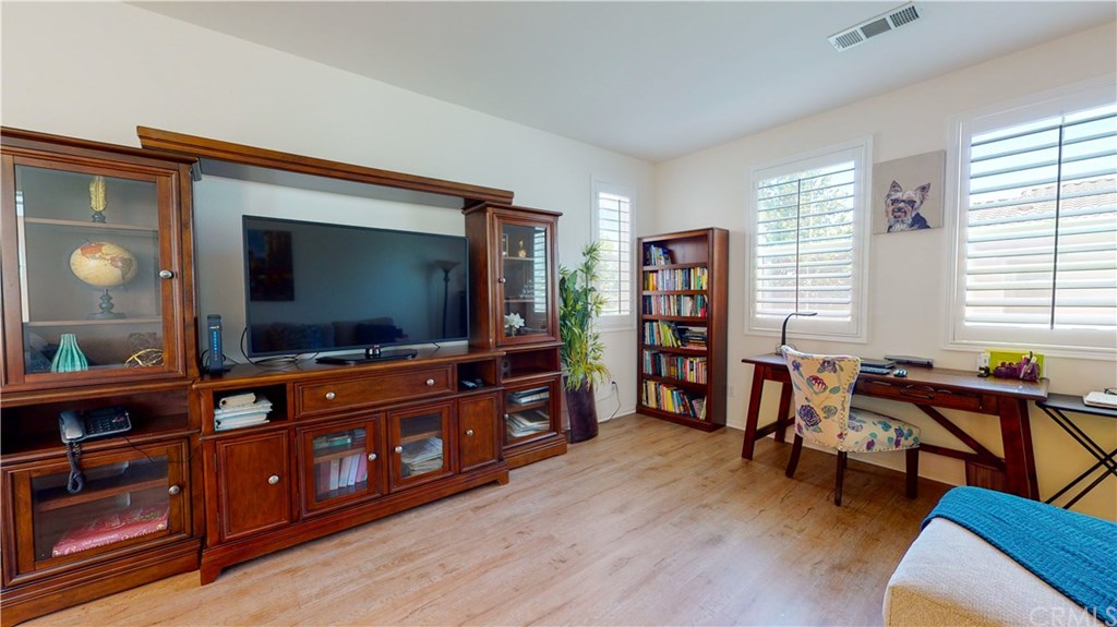 3425 Pine Ridge Loop Ontario, CA 91761 - Photo 10 of 17 Gallery Image 10