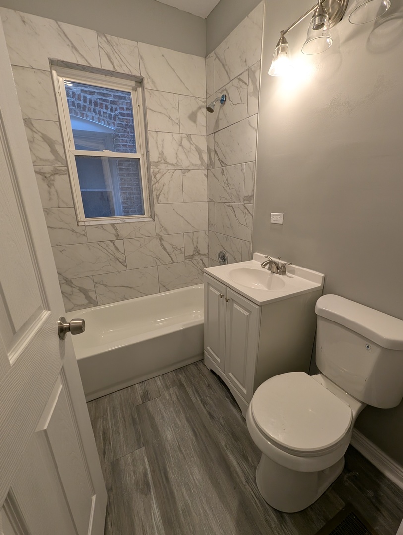 7121 South Perry Avenue Chicago, IL 60621 - Photo 12 of 13