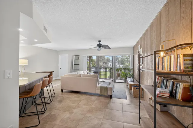 $289,000 | 1605 Highway 1, Unit 202V6, Jupiter, FL 33477