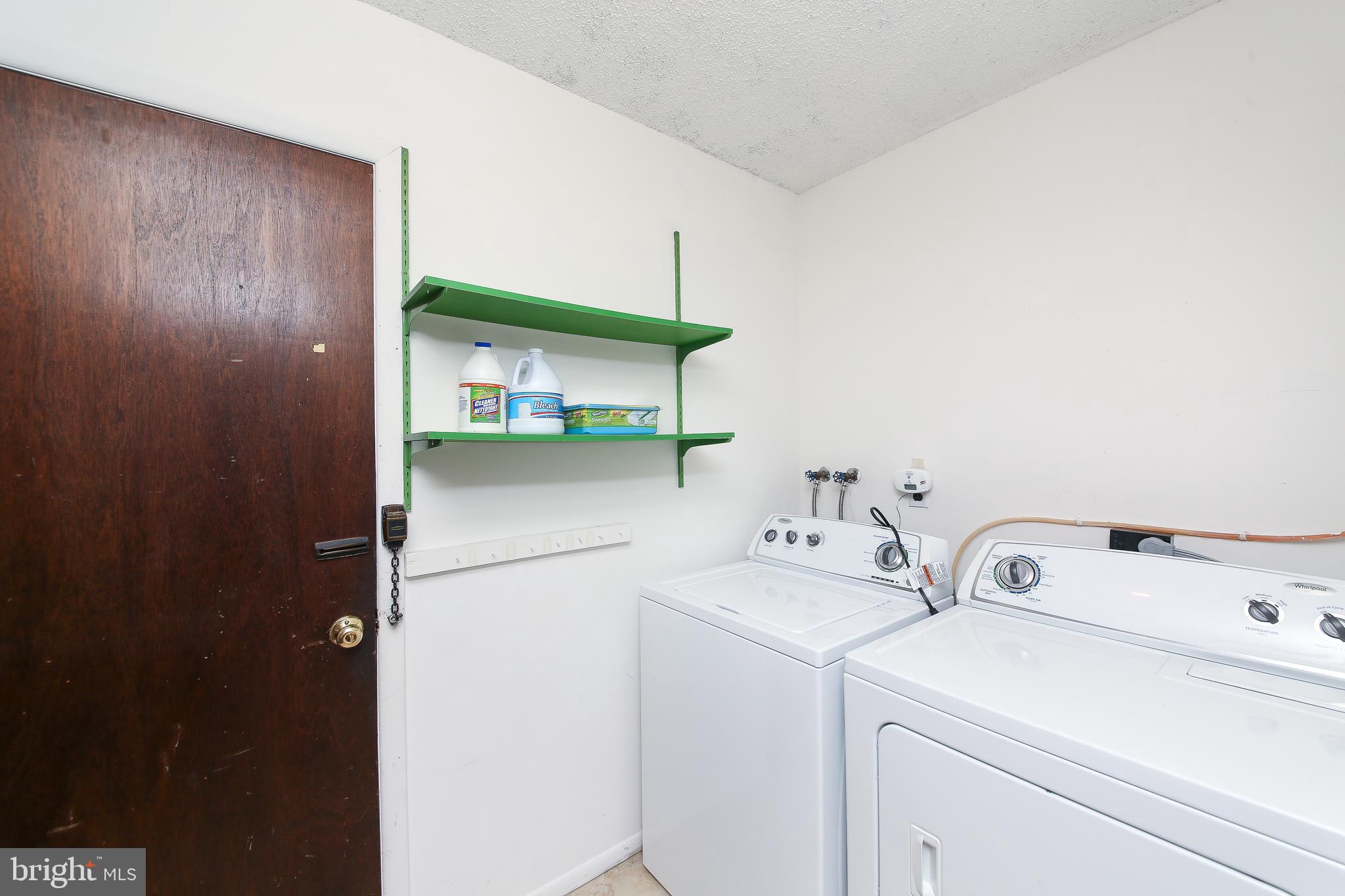 607 Cedar Grove Road Toms River, NJ 08753 - Photo 12 of 30 Laundry and utility room