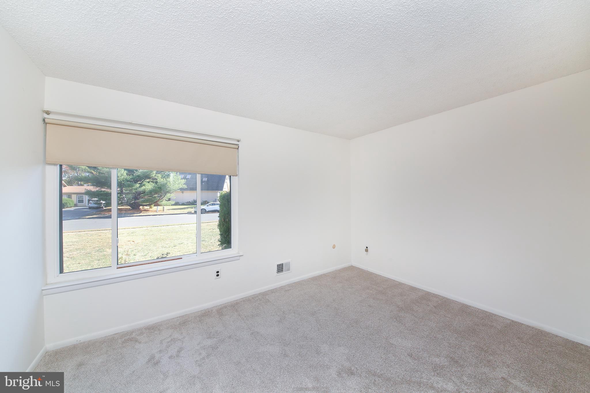 607 Cedar Grove Road Toms River, NJ 08753 - Photo 20 of 30 Bedroom 2