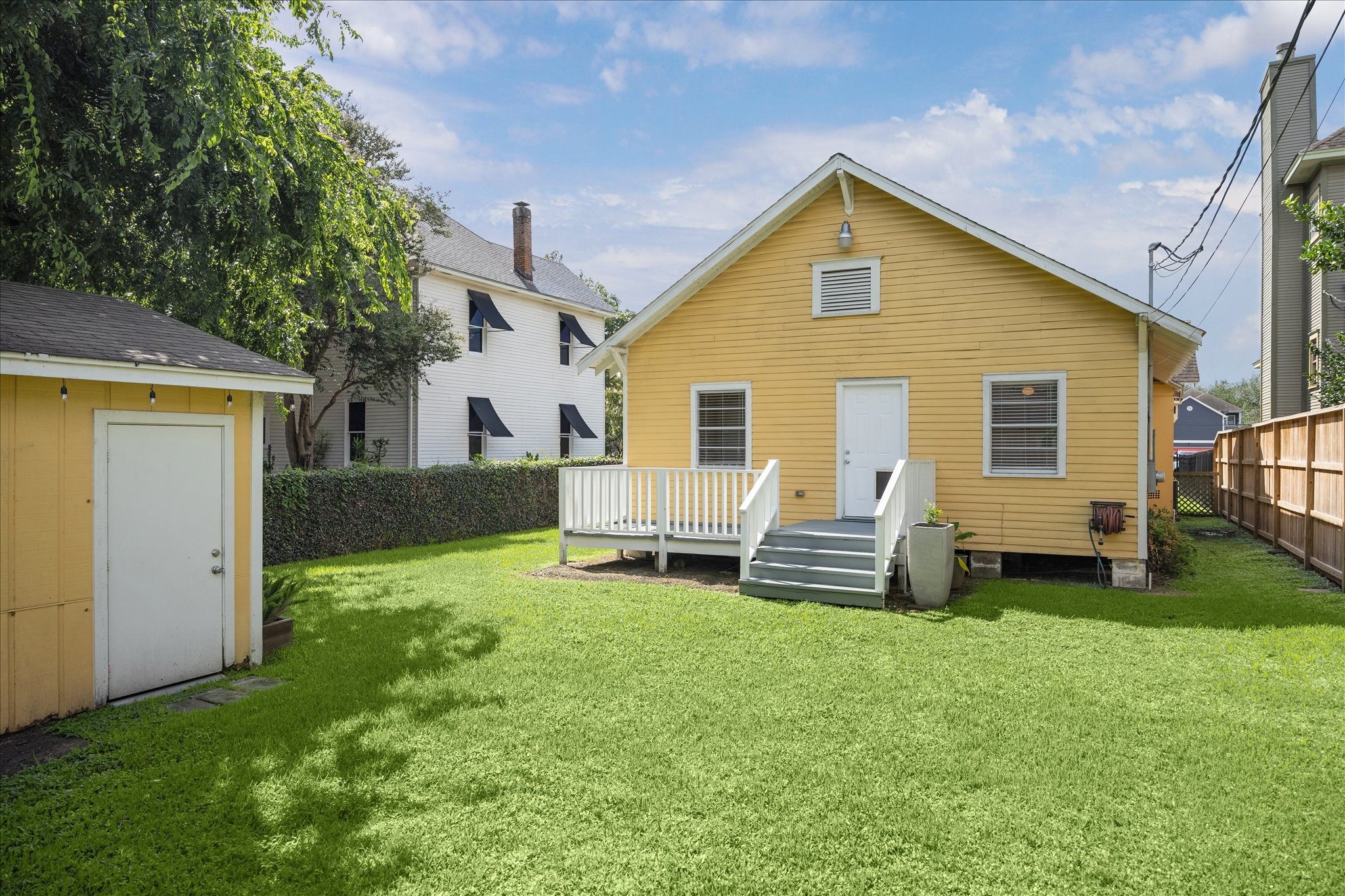 345 West 22nd Street Houston, TX 77008 - Photo 16 of 20