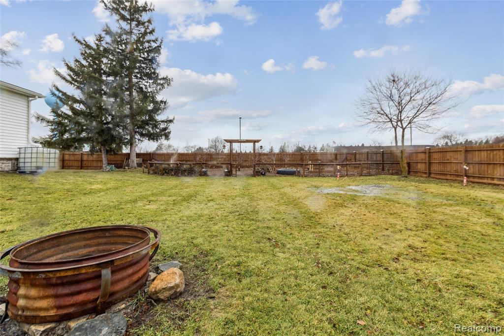 12895 East Washington Road Reese, MI 48757 - Photo 7 of 36