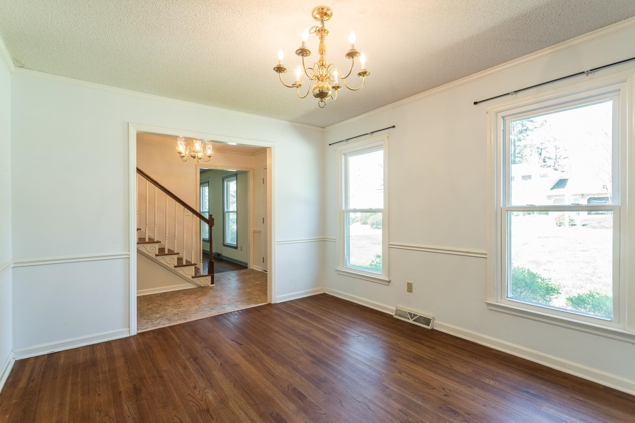 2016 Eagleton Circle Raleigh, NC 27609 - Photo 9 of 34 Photo 9